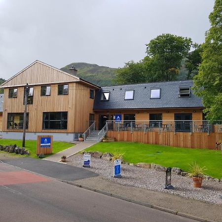 פורט ויליאם Glen Nevis Youth Hostel מראה חיצוני תמונה The new visitor centre at the Scottish Crannog Centre