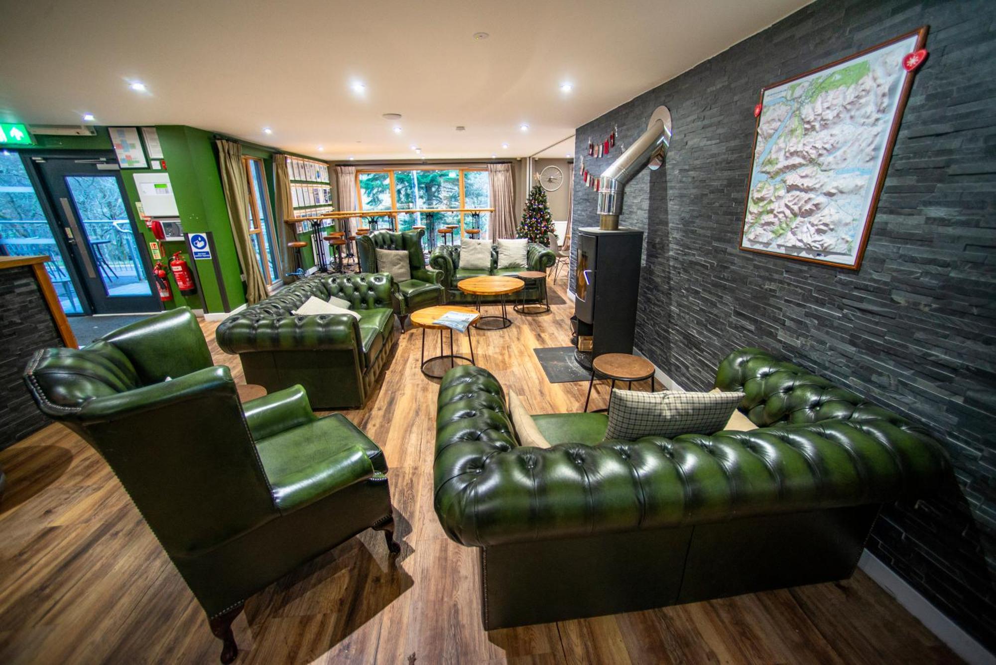 פורט ויליאם Glen Nevis Youth Hostel מראה חיצוני תמונה The Green Room at the National Railway Museum