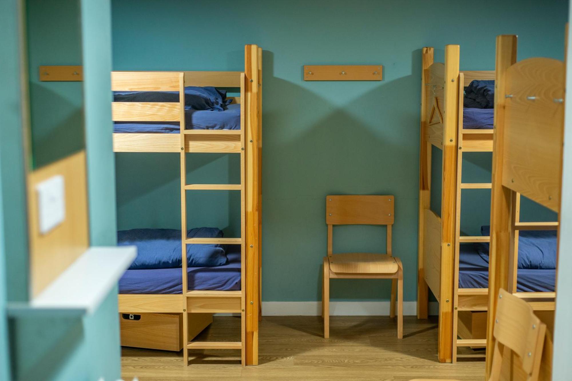 פורט ויליאם Glen Nevis Youth Hostel מראה חיצוני תמונה A typical room at a hostel